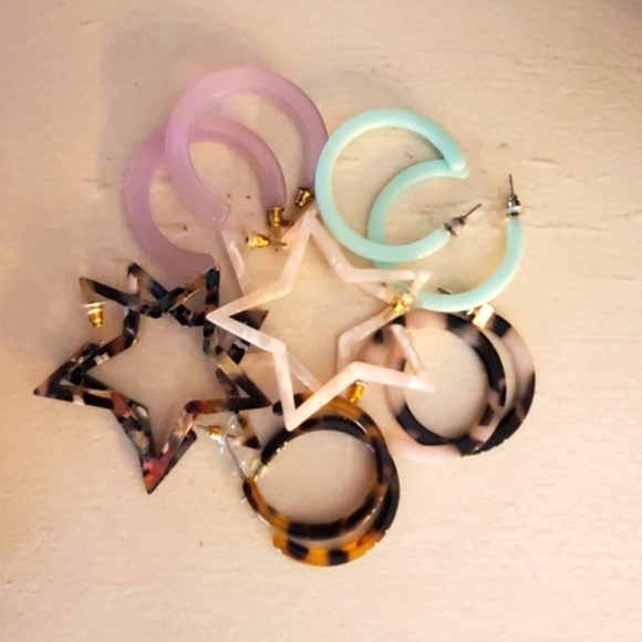Jewelry - NWOT Acrylic Earring Bundle Hoops and Stars